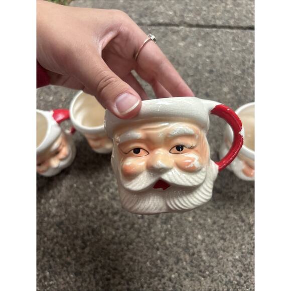 RARE WINKING JAPAN VINTAGE CERAMIC MUGS 1960s Santa Land Japan FOUR Santa - Picture 4 of 8